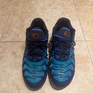 Nike Men's Teal and Navy Sneakers